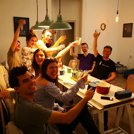 Hostel The Tesla Art Novi Sad